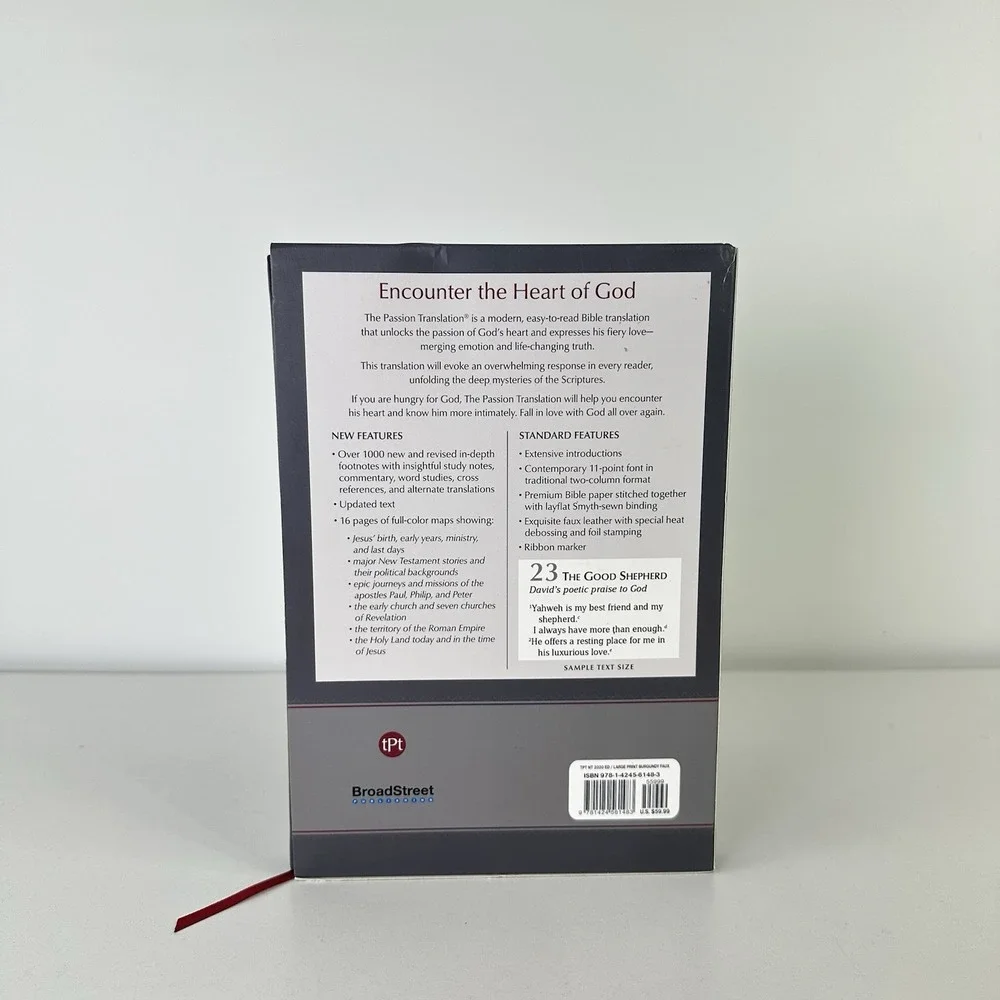 The Passion‎ Translation New Testament 2020 Edition Faux Leather Large Print